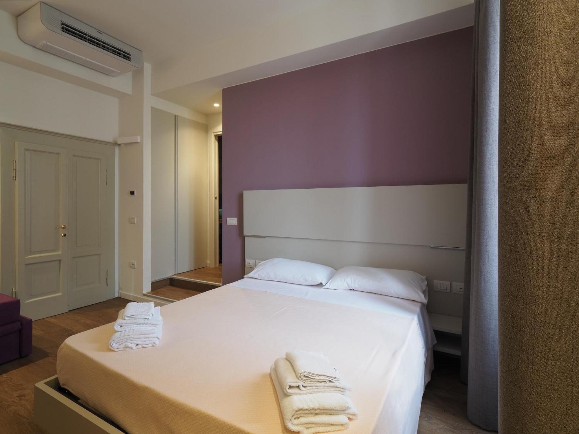 Moniga del Garda Relais Dogana B&B 객실 사진